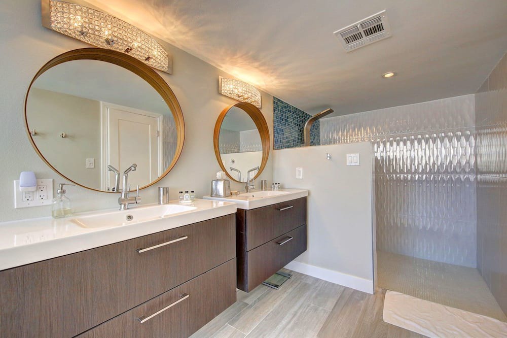 Photo of Bathroom in Palm Desert