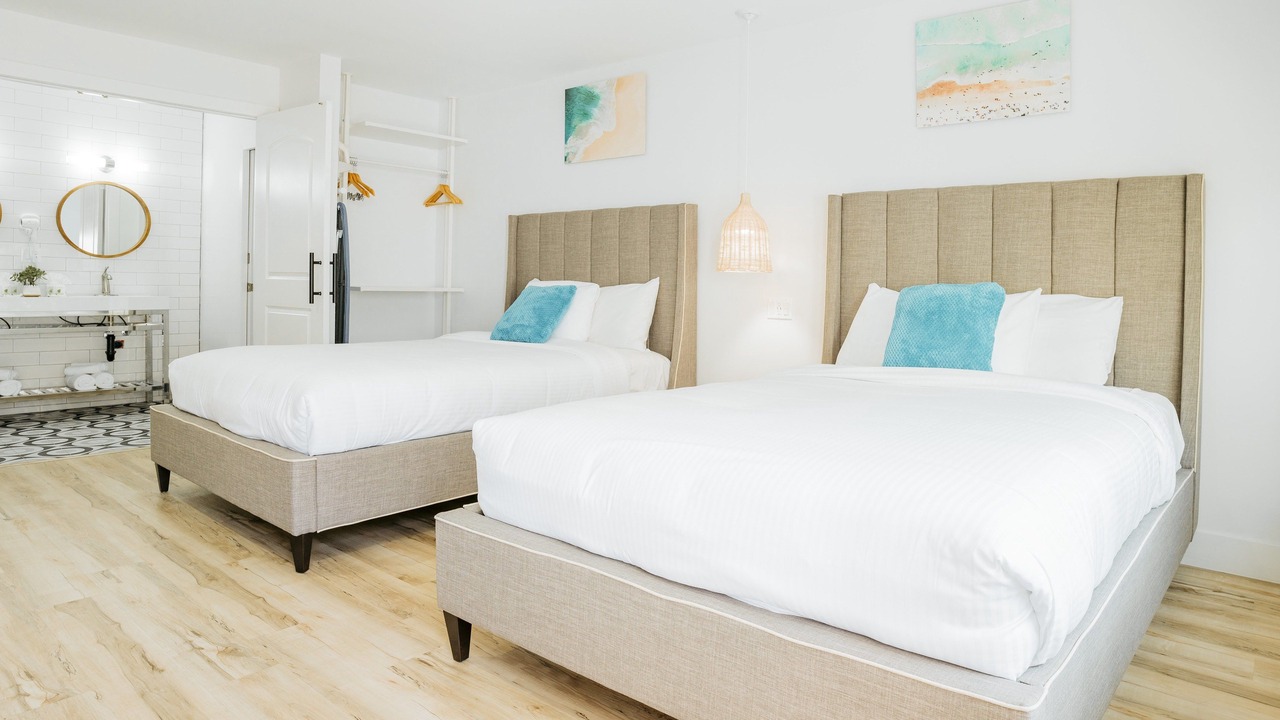 Photo of Bedroom in Belmont Shore