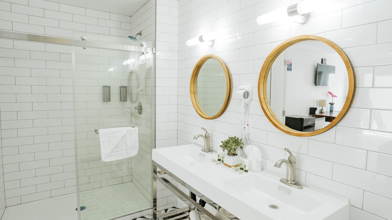 Photo of Bathroom in Belmont Shore