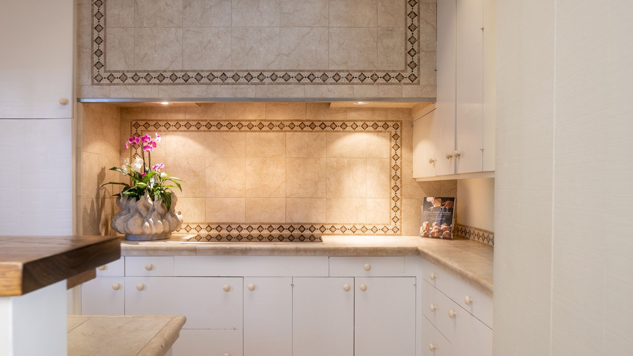 Photo of Kitchen in Quail Lodge