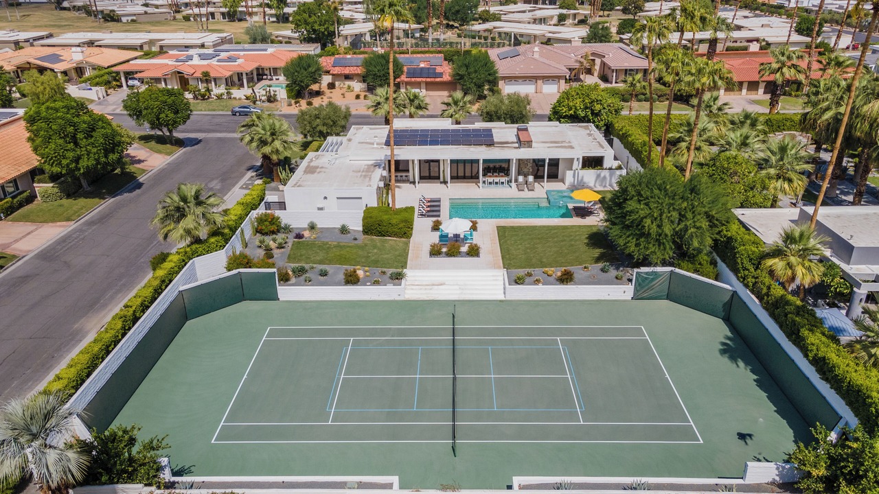Photo of Others in Indian Wells