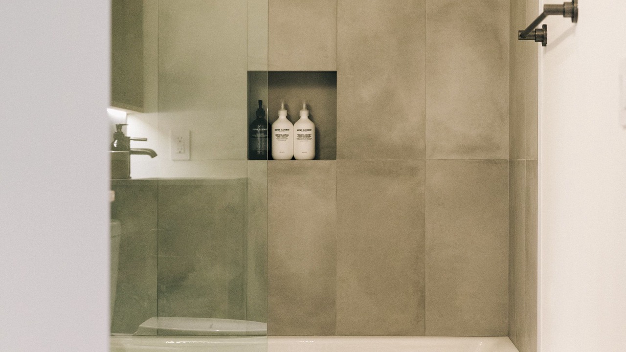 Photo of Bathroom in Eastern Malibu