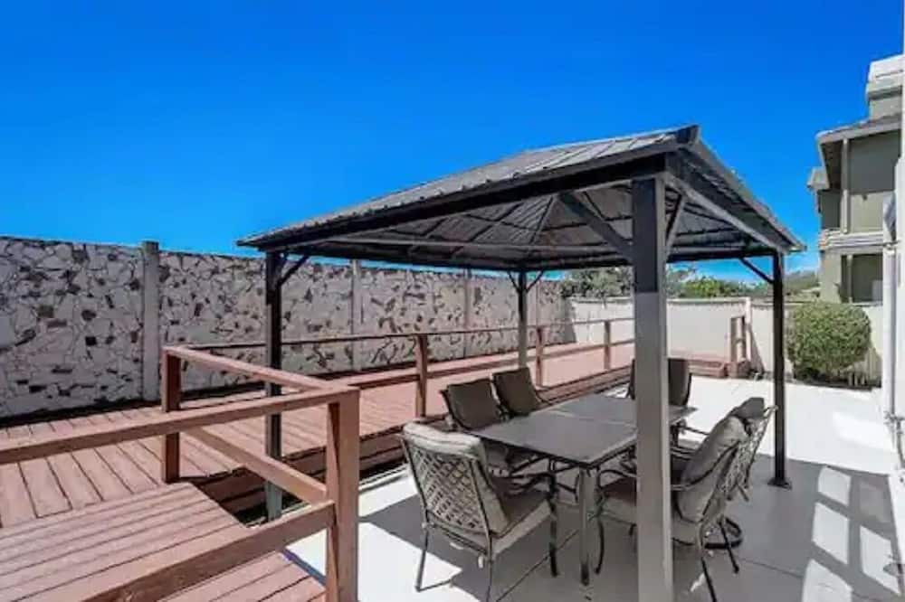 Photo of Outdoor in Union City