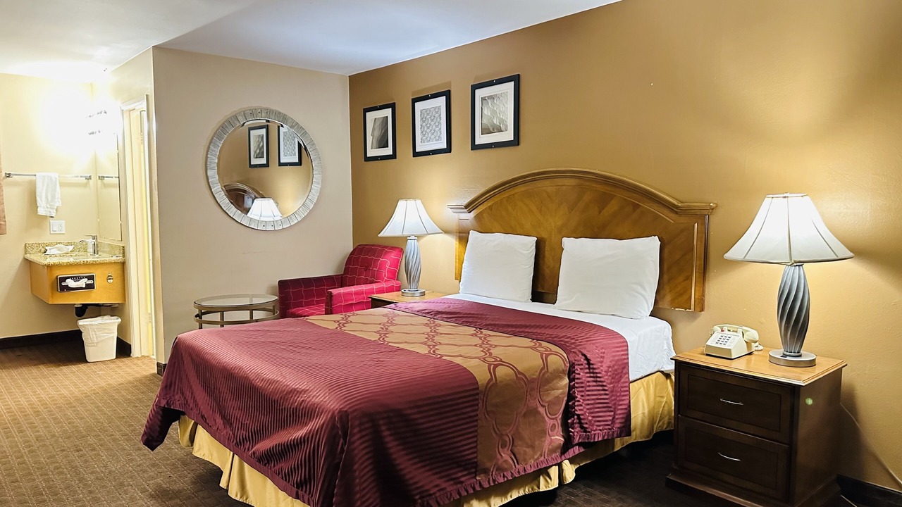 Photo of Bedroom in Vista