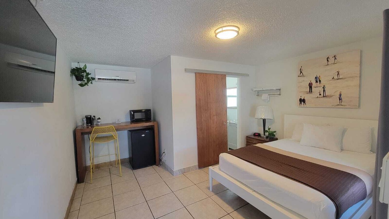 Photo of Bedroom in Pacific Beach
