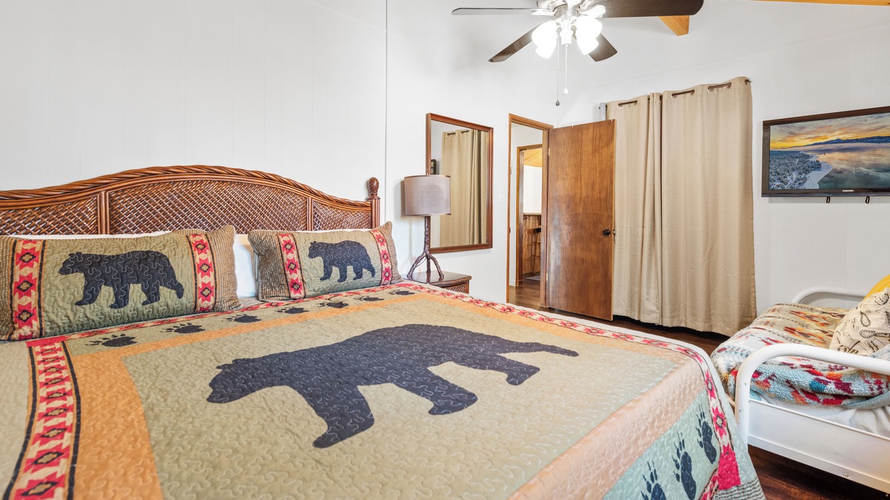 Photo of Bedroom in Big Bear City
