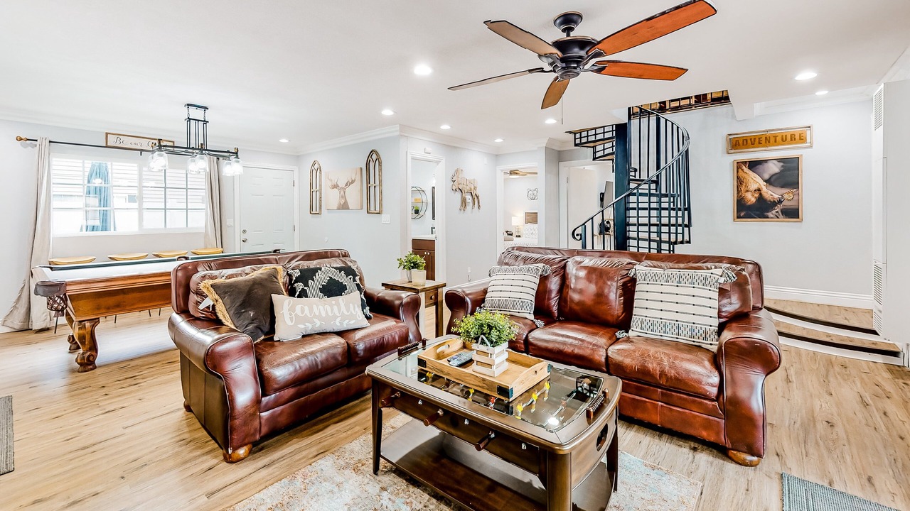 Photo of Livingroom in Big Bear