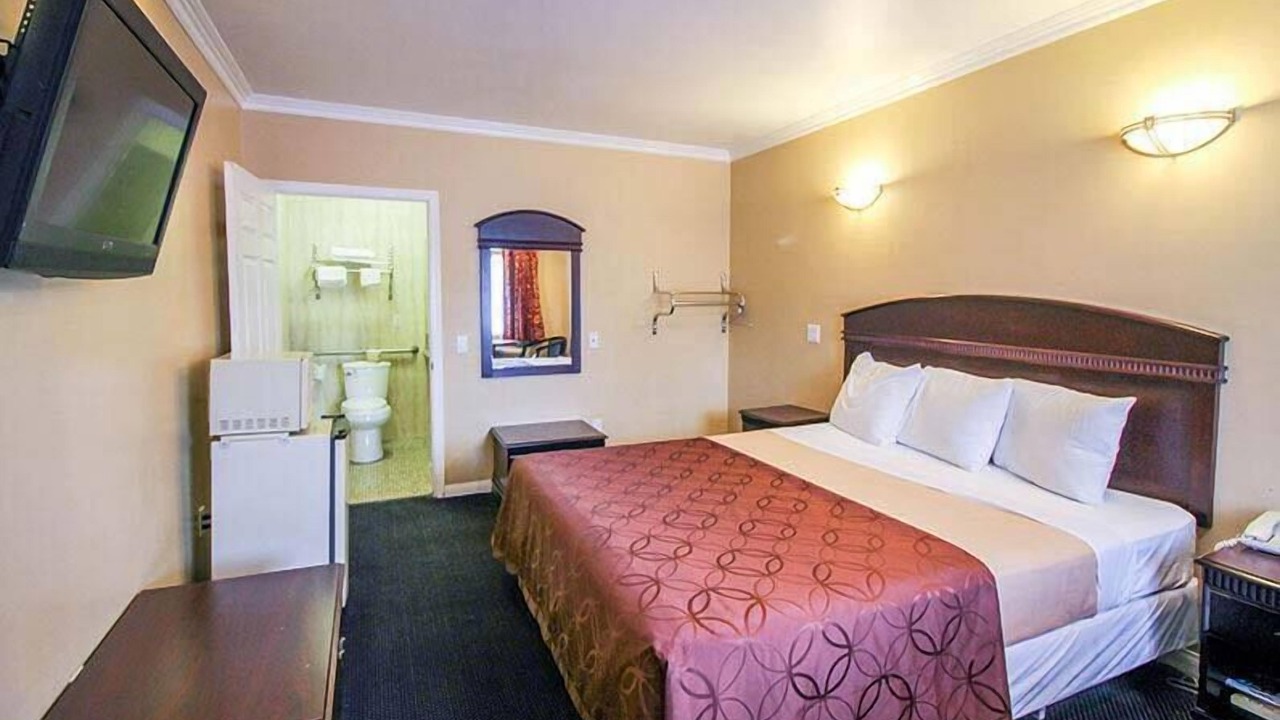 Photo of Bedroom in Studio City