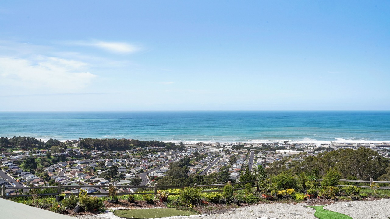 Photo of Others in Pacifica