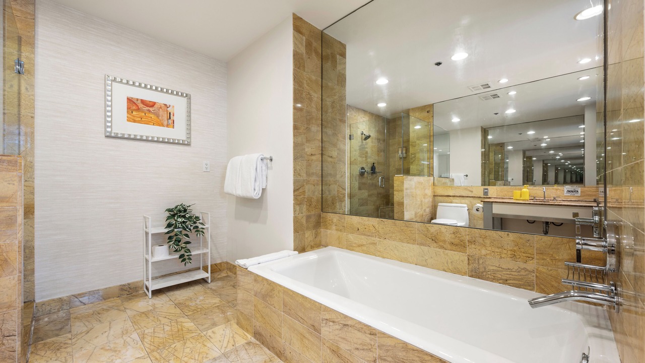 Photo of Bathroom in Brickell
