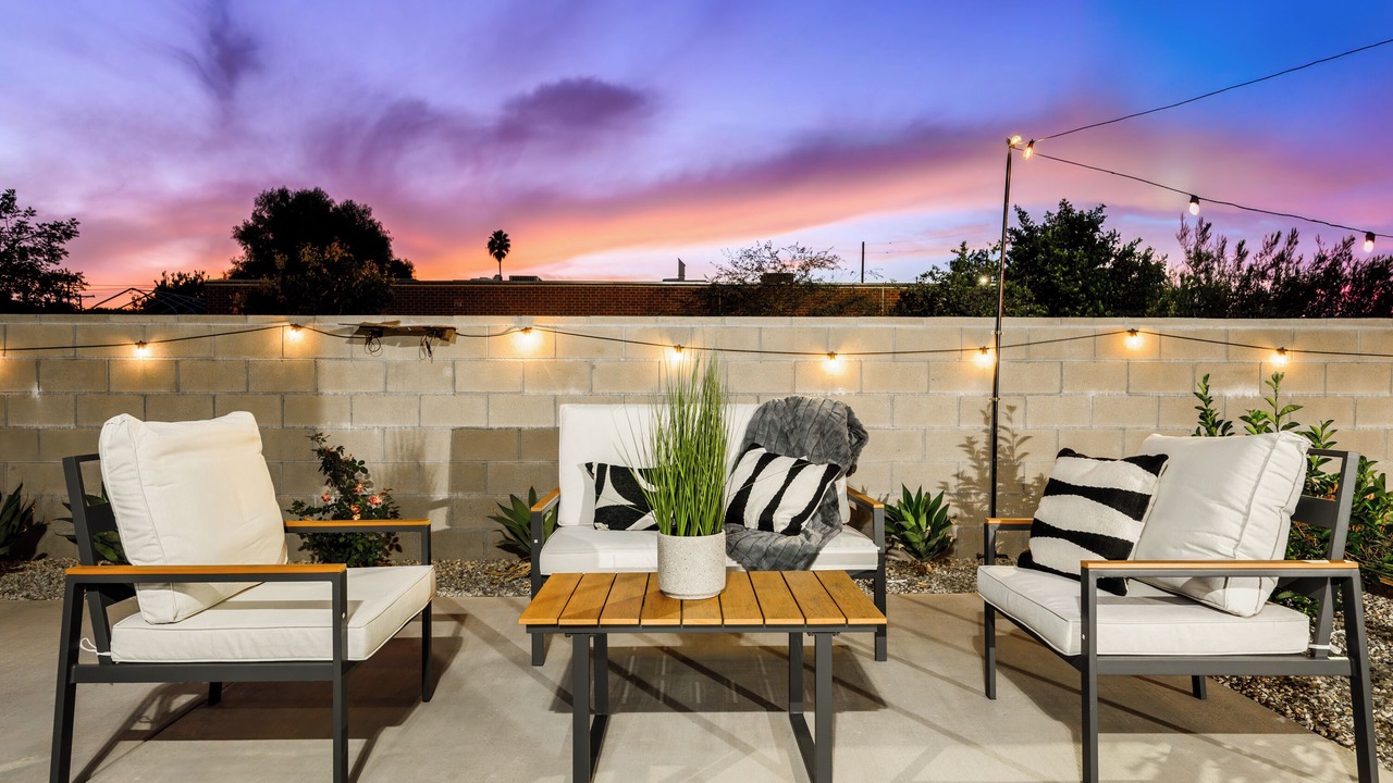 Photo of Patio Balcony in Canoga Park