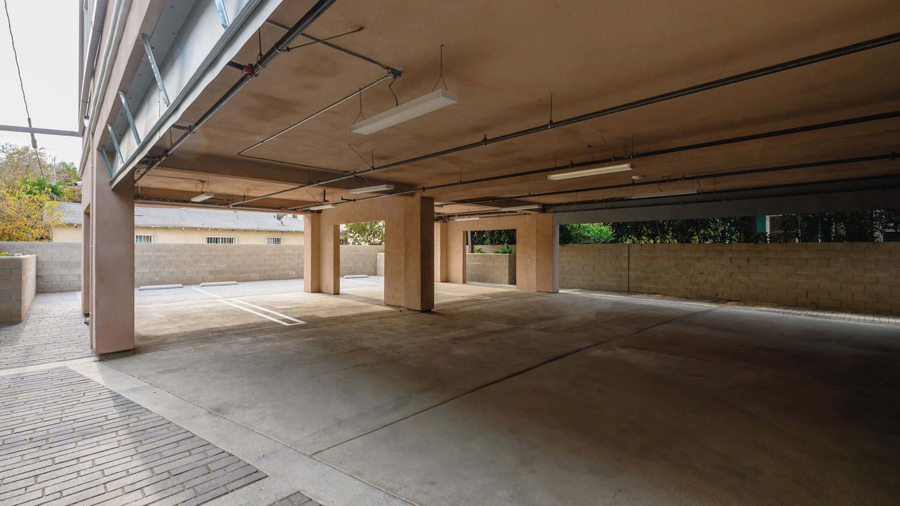 Photo of Outdoor in Pico-Union