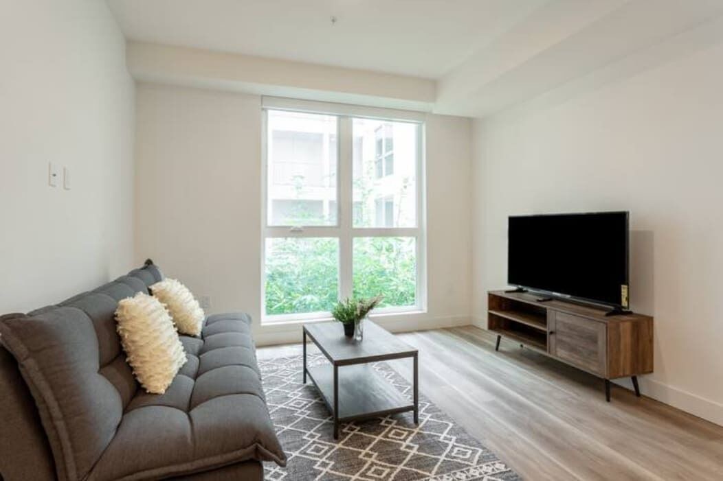 Photo of Livingroom in Wilshire Center
