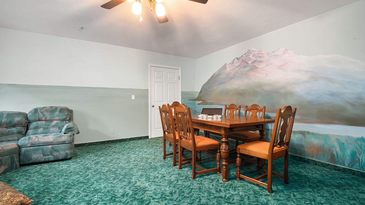 Photo of Bedroom in Wrightwood