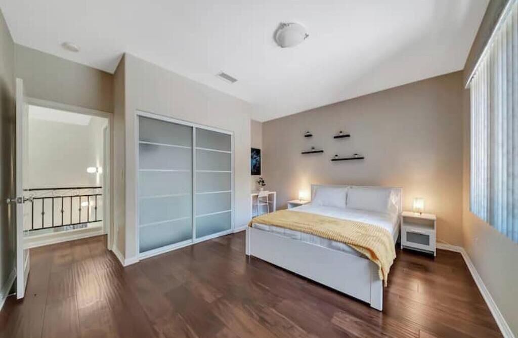 Photo of Bedroom in Tarzana