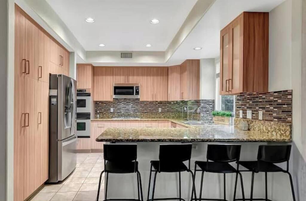Photo of Kitchen in Tarzana