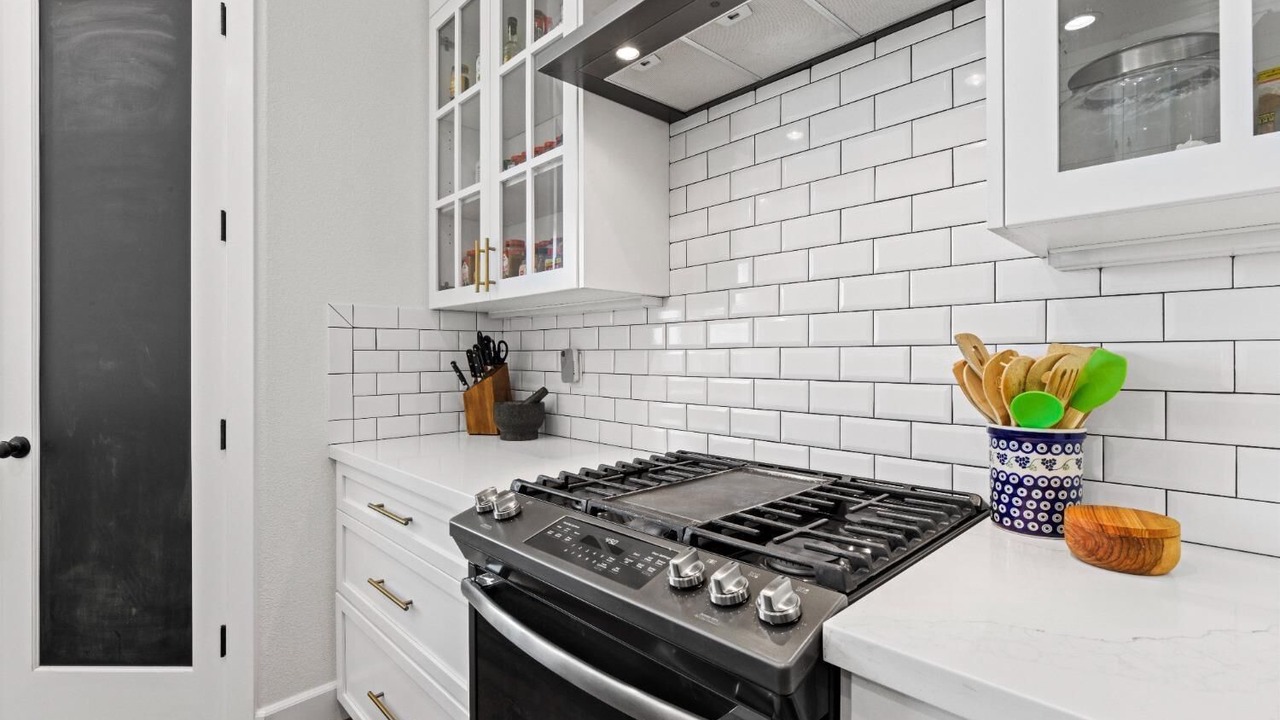 Photo of Kitchen in Jayhawk