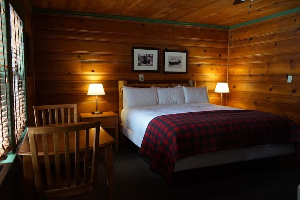 Photo of Bedroom in Shaver Lake