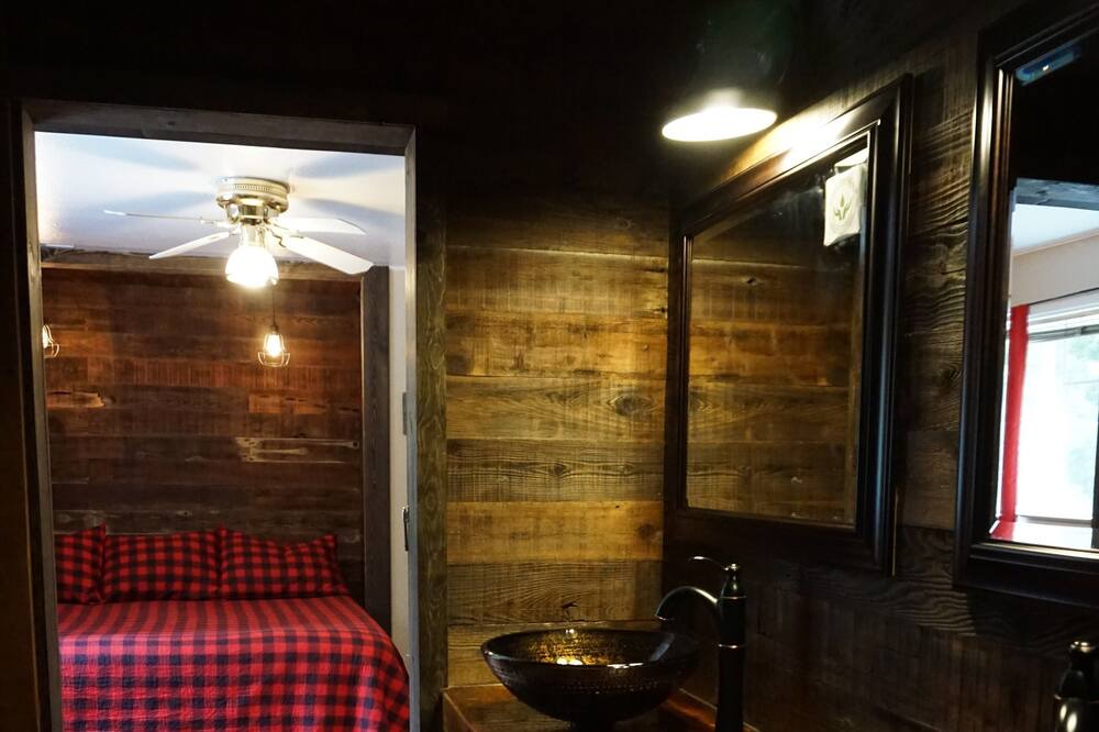 Photo of Bathroom in Shaver Lake