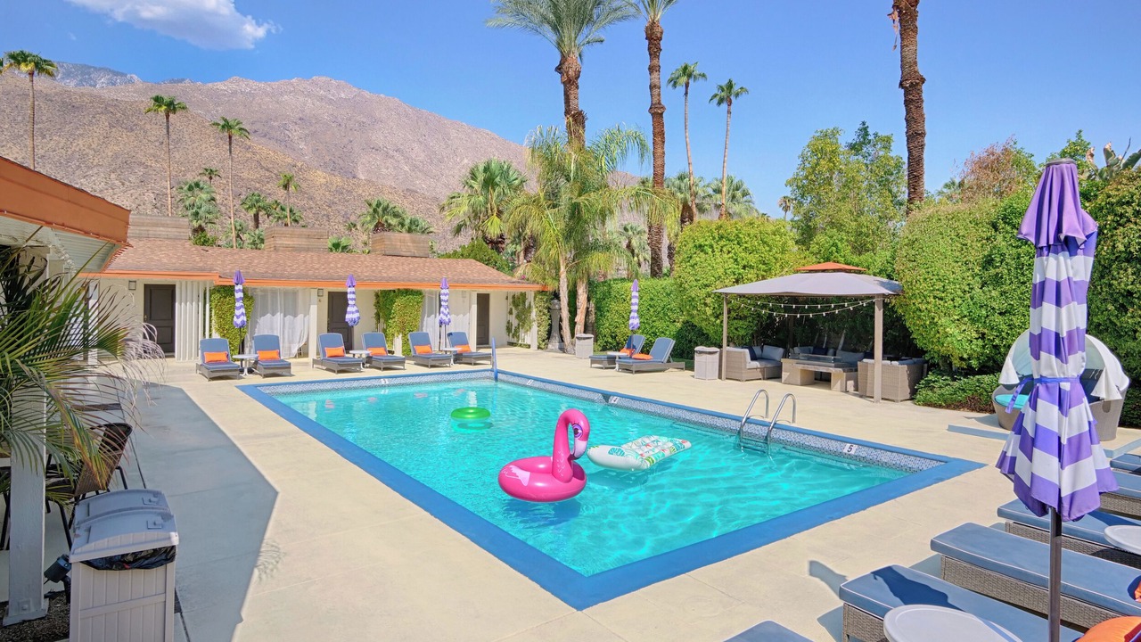 Photo of Outdoor in Tahquitz River Estates