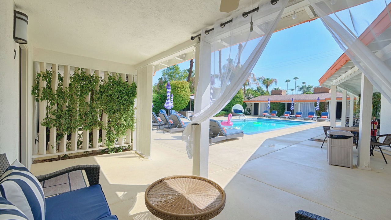 Photo of Outdoor in Tahquitz River Estates