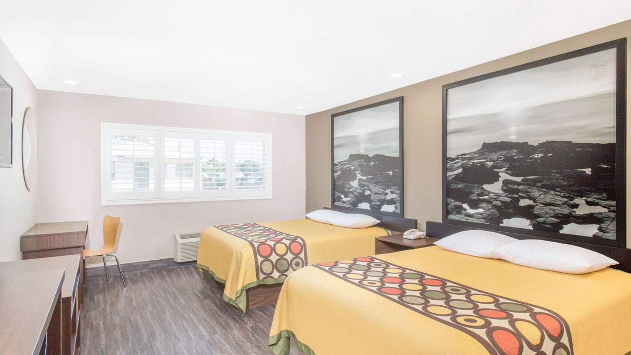 Photo of Bedroom in Lincoln Acres