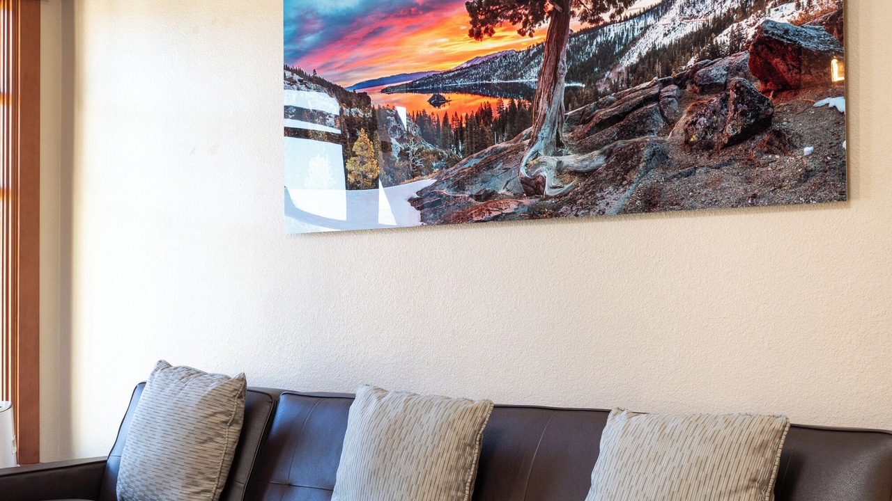 Photo of Livingroom in Olympic Valley