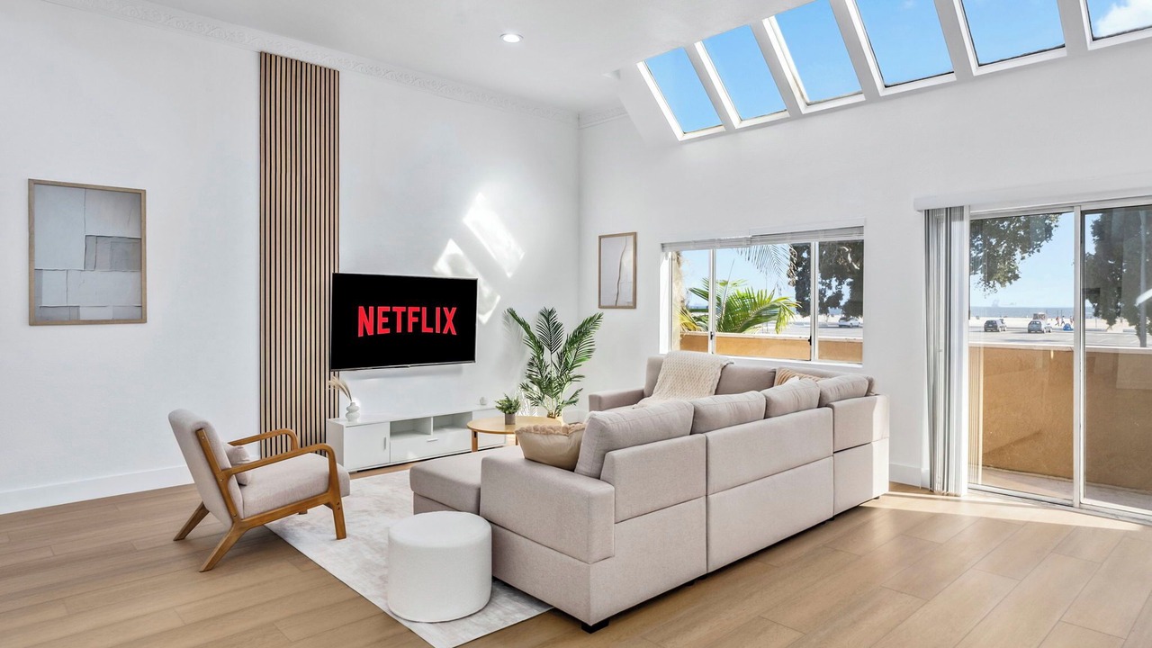 Photo of Livingroom in Belmont Shore
