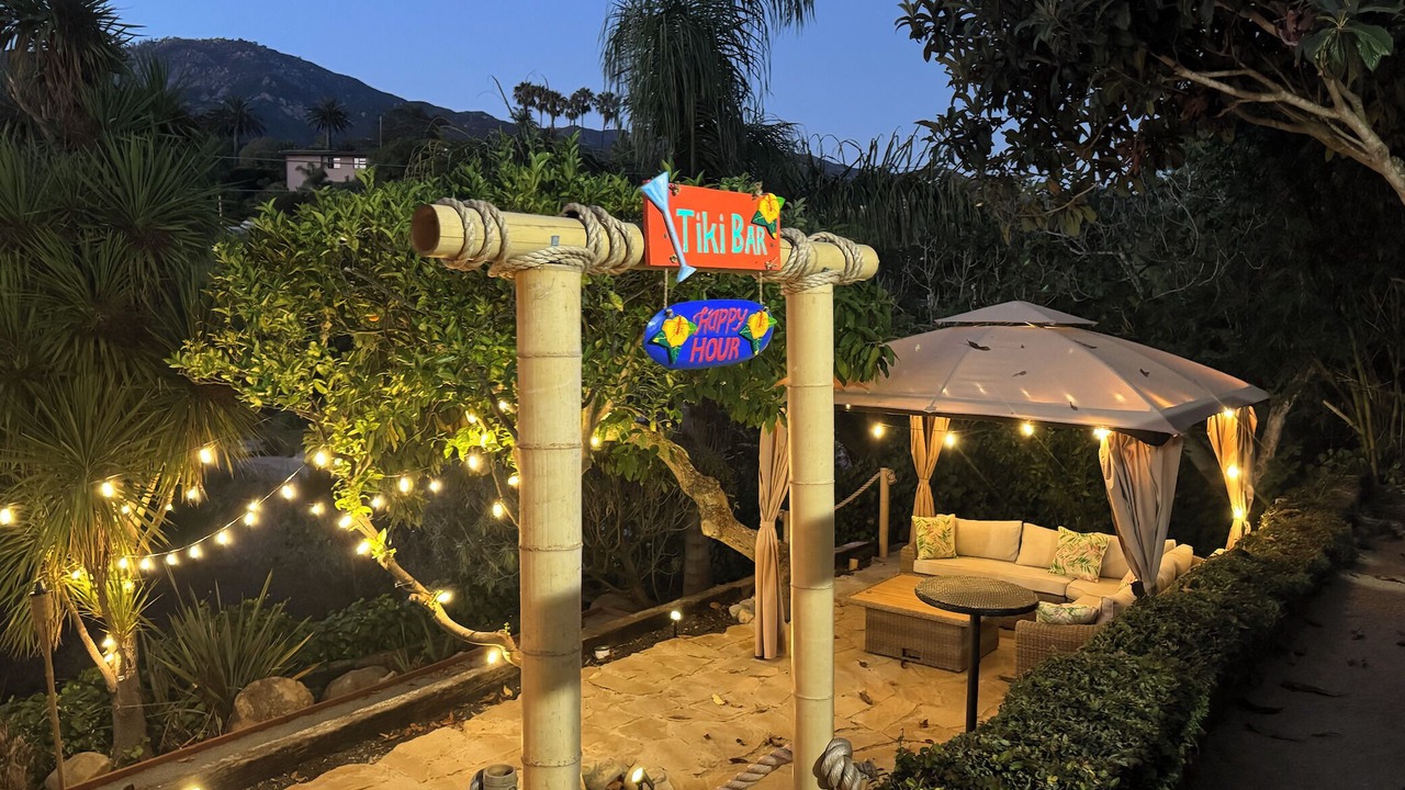 Photo of Patio Balcony in Mission Canyon