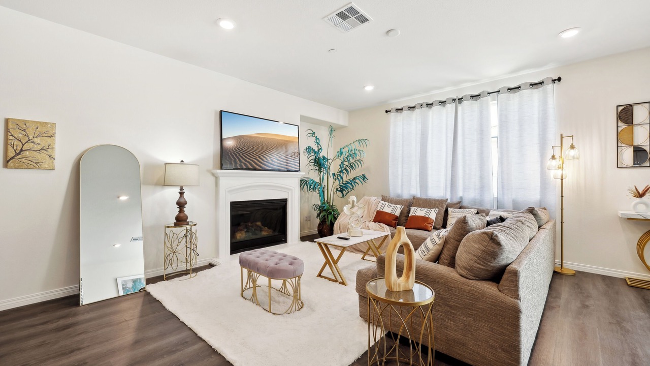Photo of Livingroom in Sun City