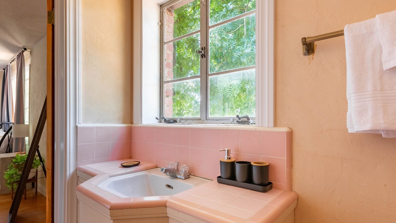 Photo of Bathroom in Roosevelt
