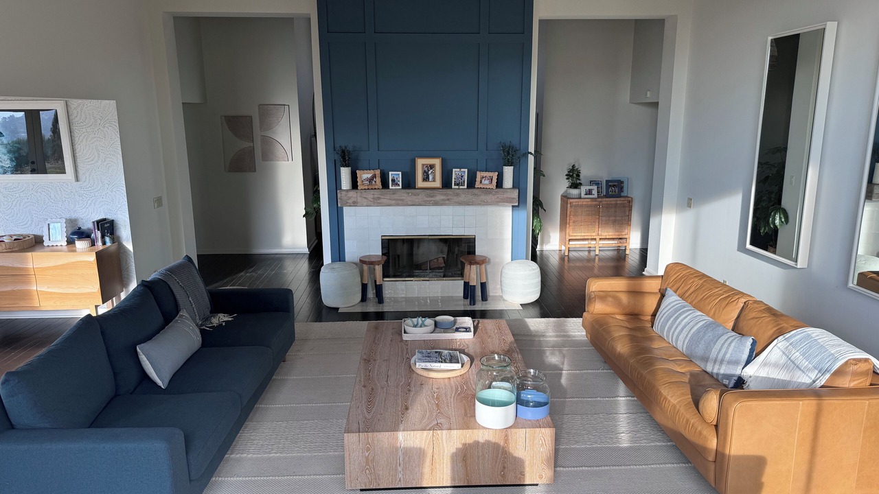 Photo of Livingroom in Monterey