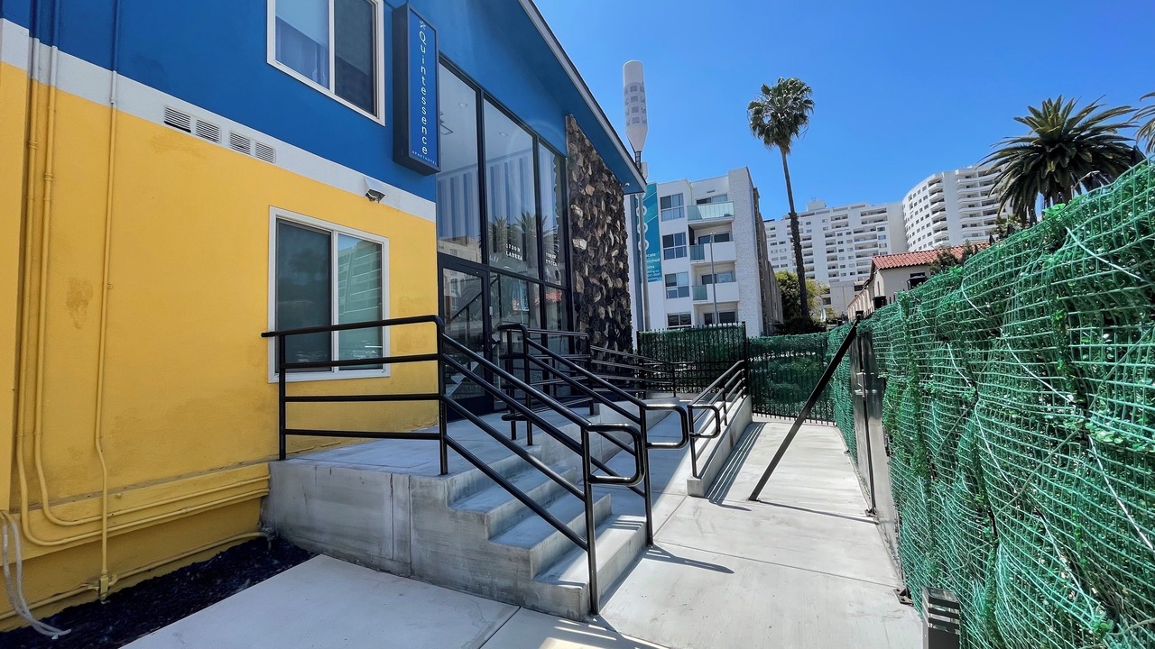 Photo of Outdoor in Hollywood