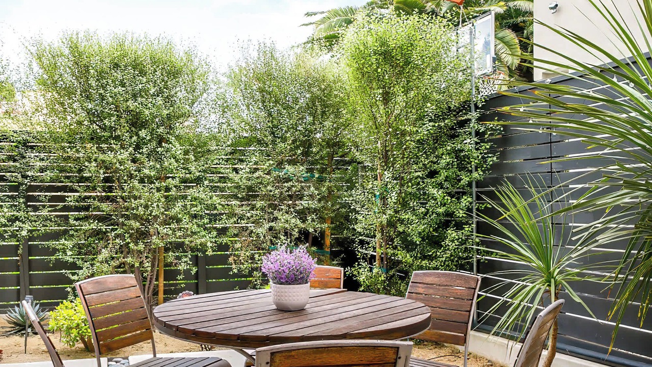 Photo of Outdoor in Mission Hills