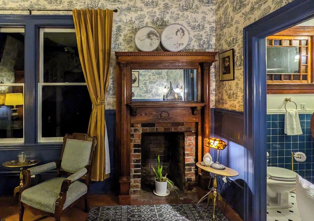 Photo of Livingroom in Fort Bragg