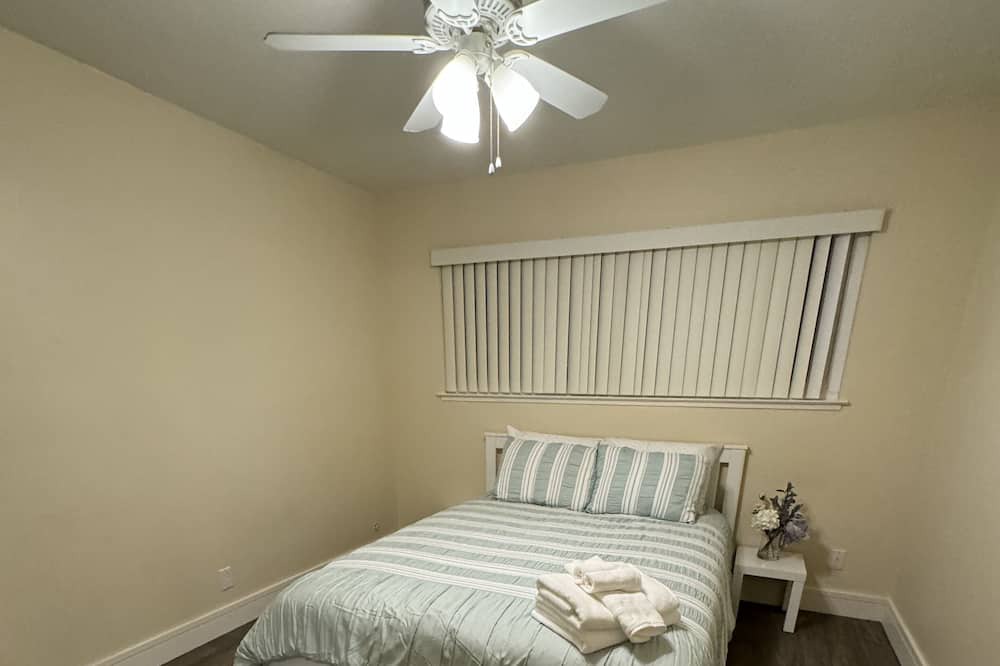 Photo of Bedroom in Cambrian