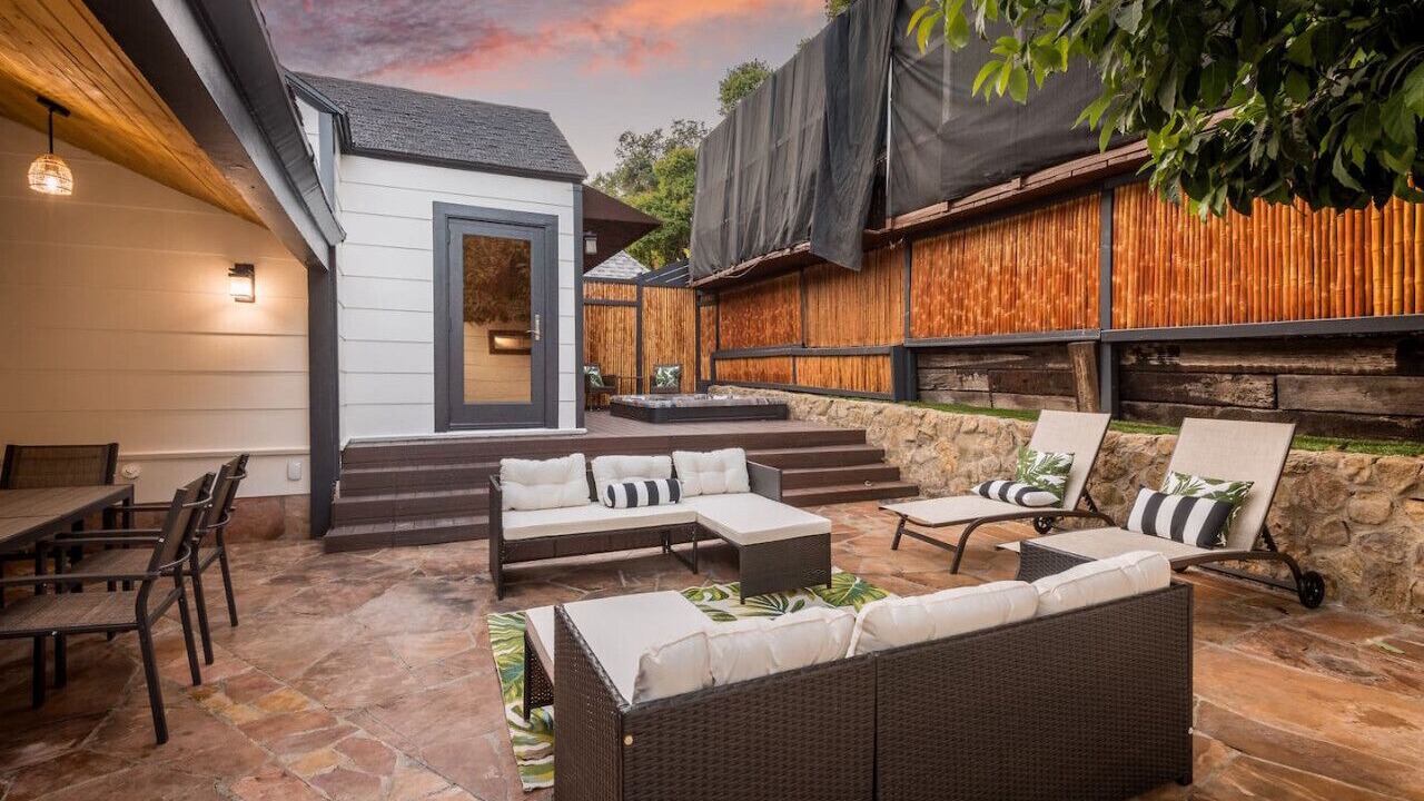 Photo of Patio Balcony in The Flats