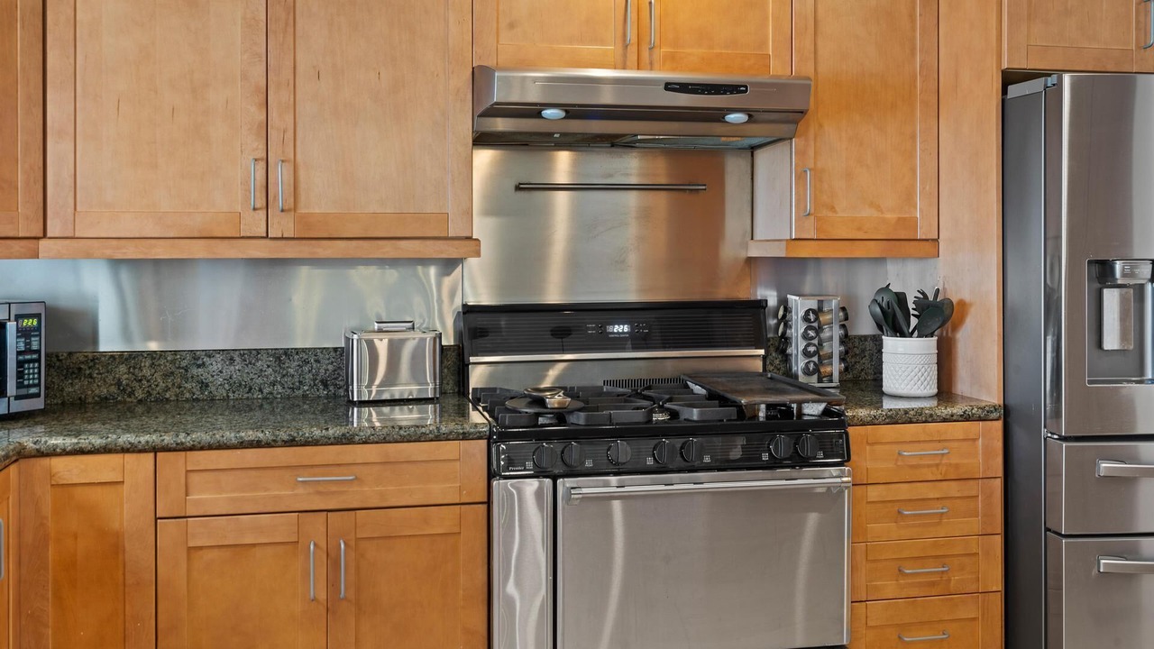Photo of Kitchen in Loma Portal