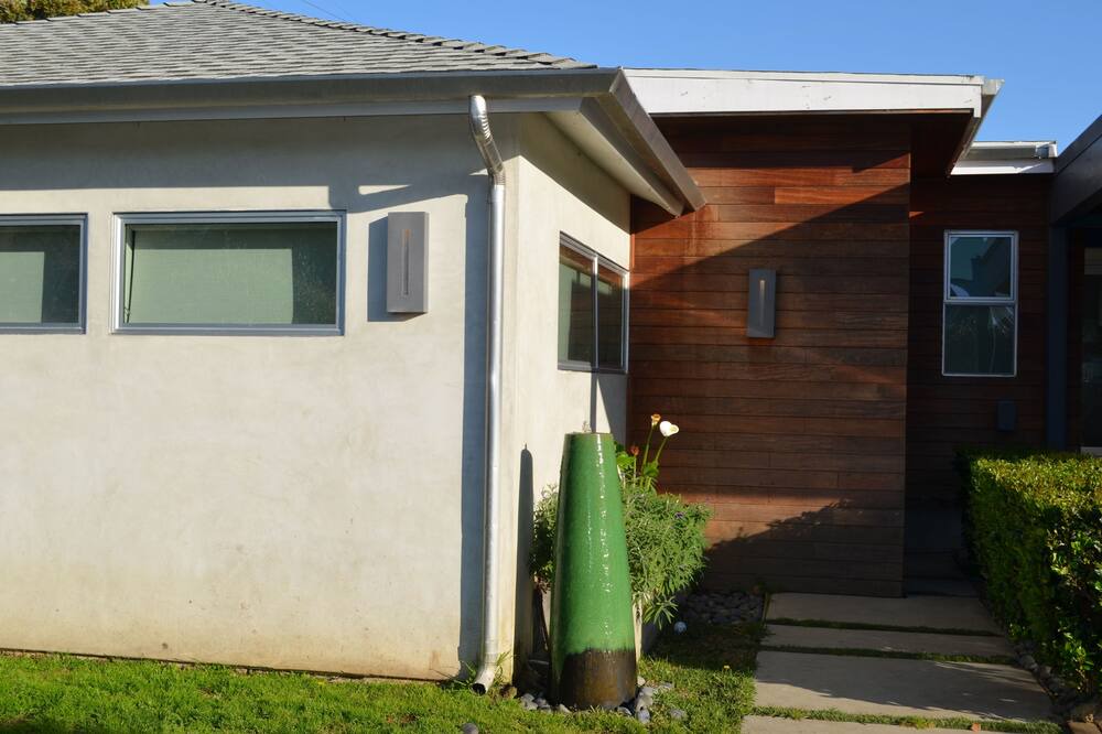 Photo of Outdoor in Mar Vista
