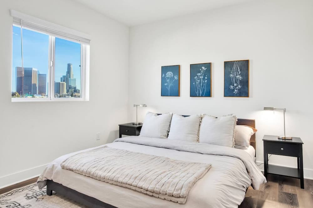 Photo of Bedroom in Historic Filipinotown