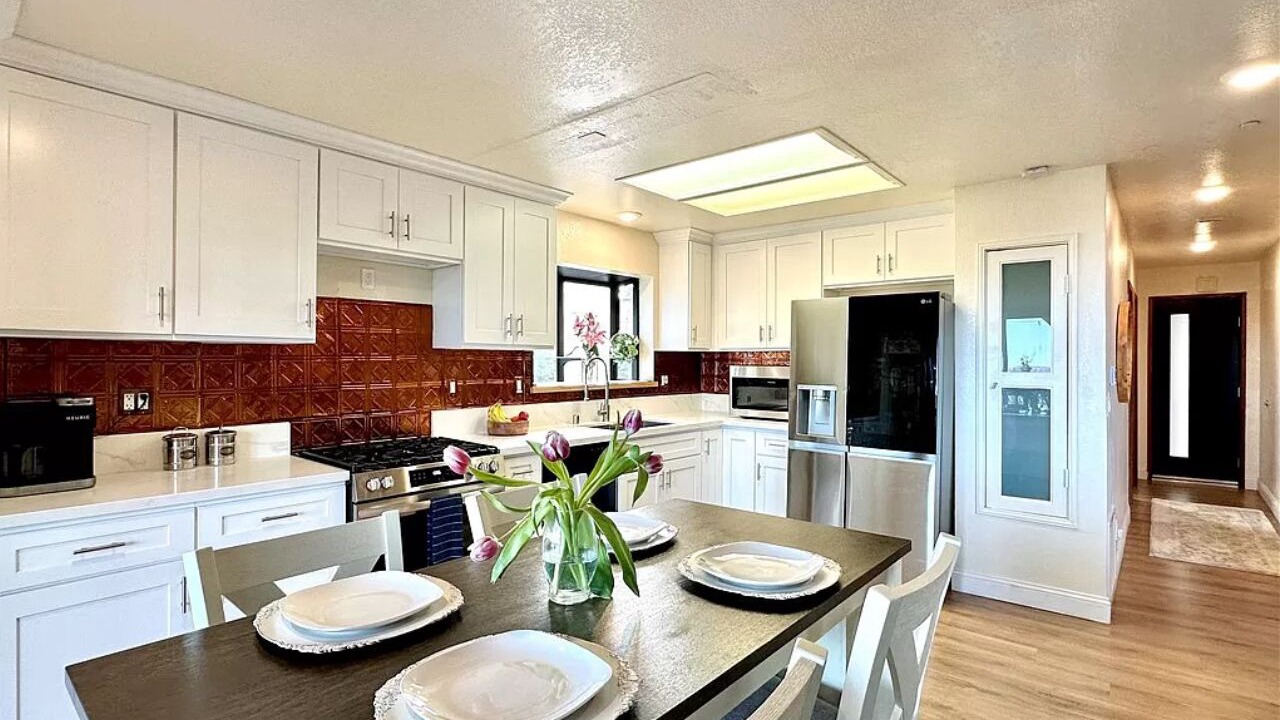 Photo of Kitchen in Crestline
