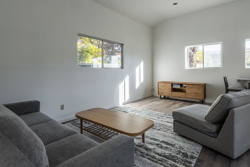 Photo of Livingroom in West Bishop
