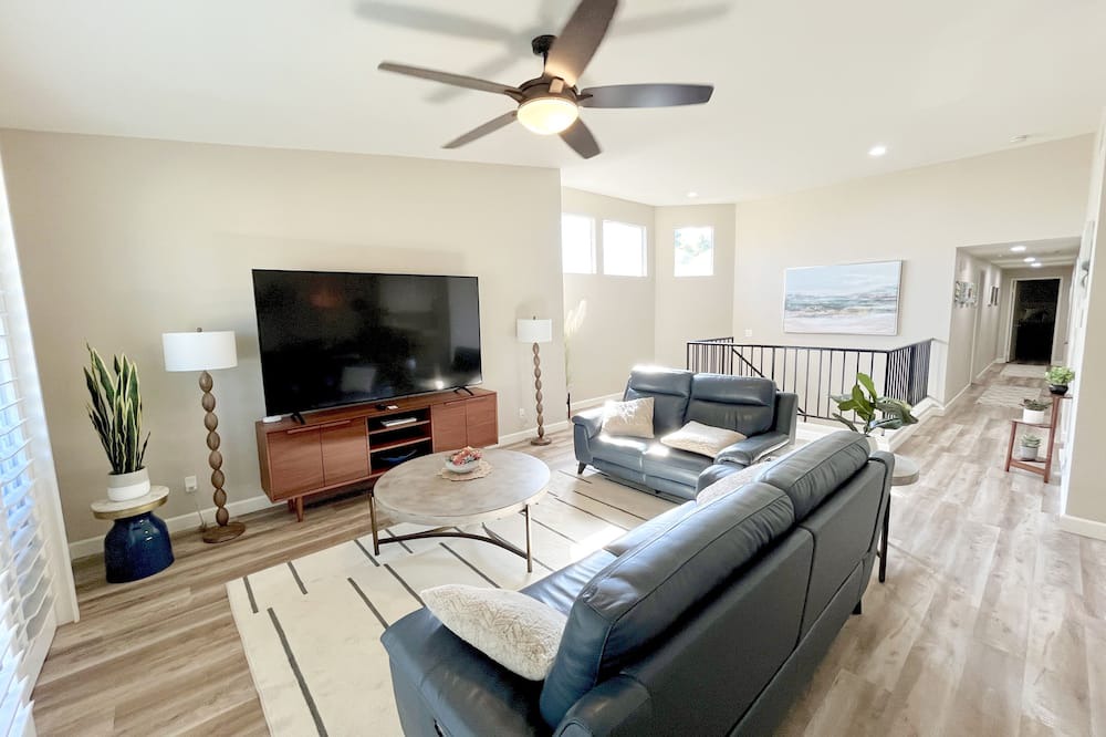 Photo of Livingroom in La Quinta