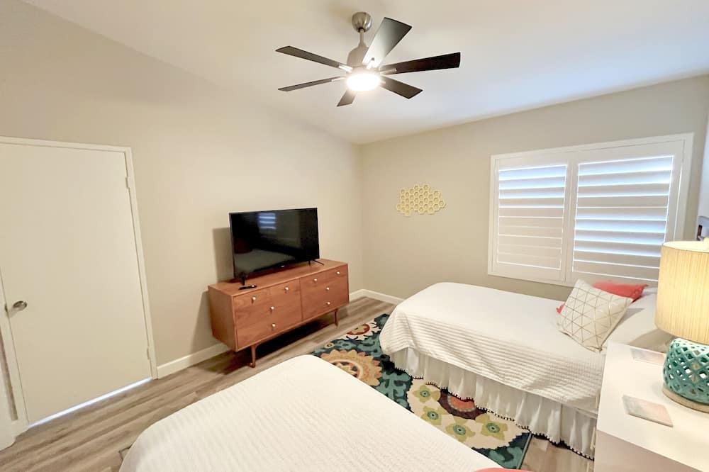 Photo of Bedroom in La Quinta