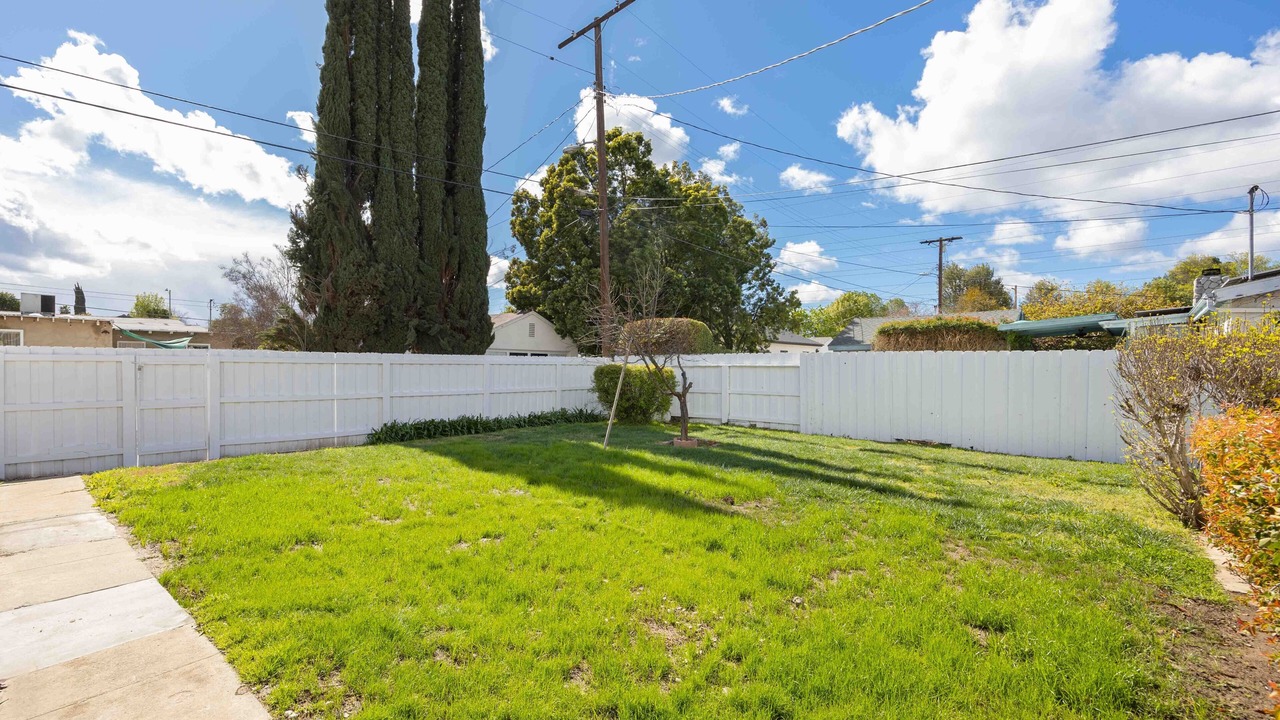 Photo of Outdoor in Reseda