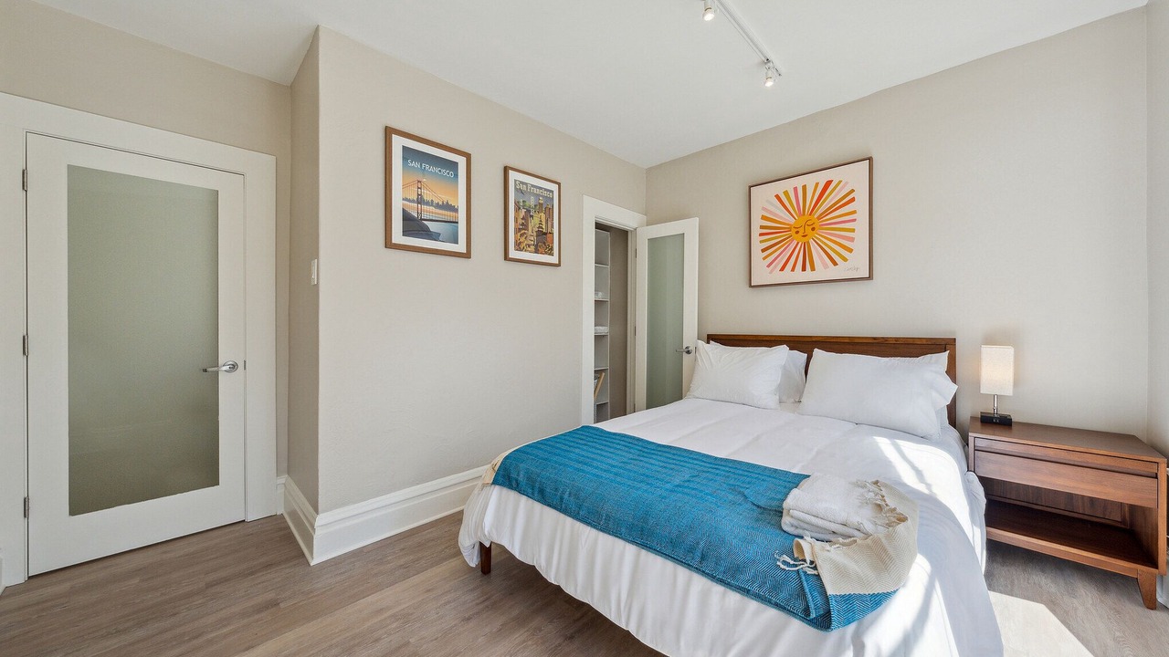 Photo of Others in Pacific Heights