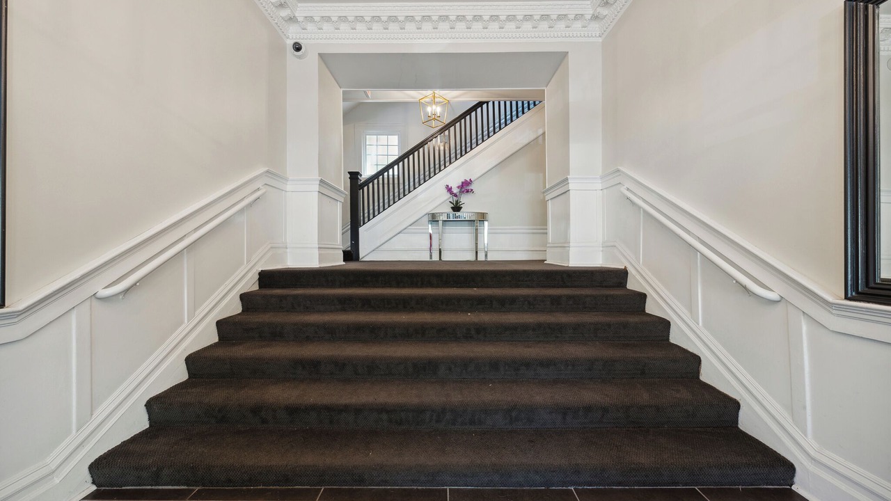 Photo of Others in Pacific Heights
