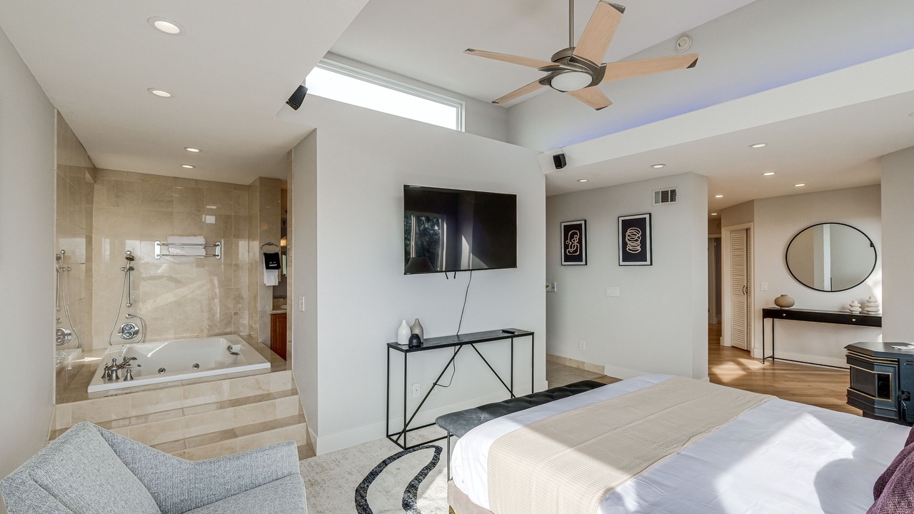 Photo of Bedroom in Del Mar Heights