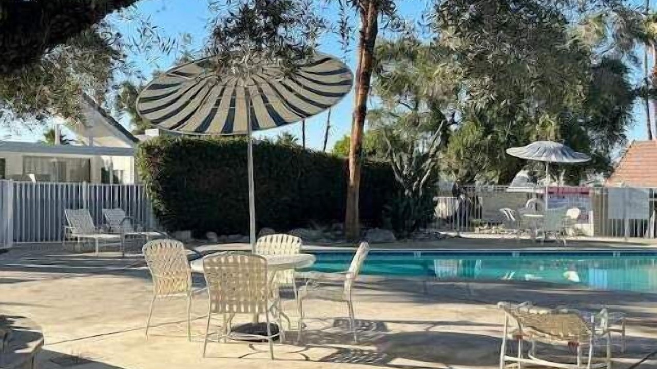 Photo of Outdoor in Magnesia Falls Cove