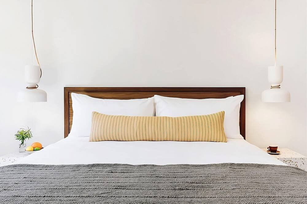 Photo of Bedroom in Sunset Junction